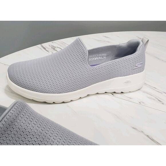 NEW Skechers Size 8.5 WIDE G Walk Joy Slip On Aurora‎ Light Gray Womens Shoes - Picture 3 of 6